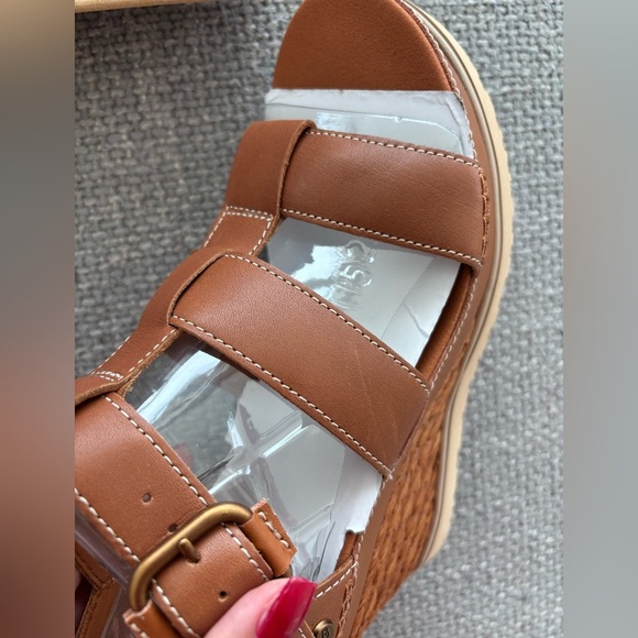 UGG Abbot Strap Cognac Leather Wedge Sandals – Size 9 - Picture 8 of 16